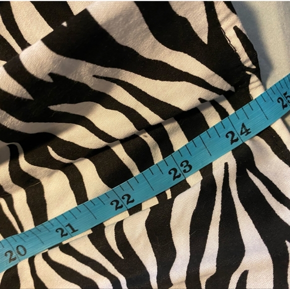 Deadly Dames by Micheline Pitt Zebra Print Jenny Skirt, Size Large EUC - Picture 6 of 7